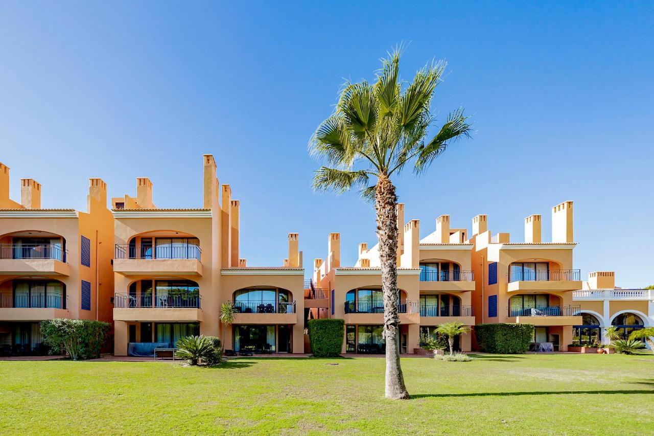 Al - Apartamento Vila Sol F5 T クアルテイラ エクステリア 写真
