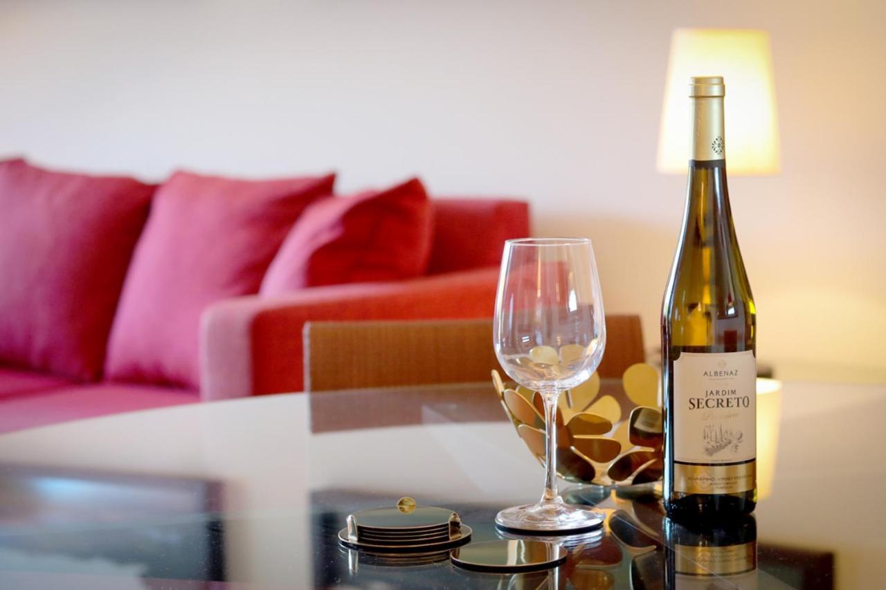 Al - Apartamento Vila Sol F5 T クアルテイラ エクステリア 写真