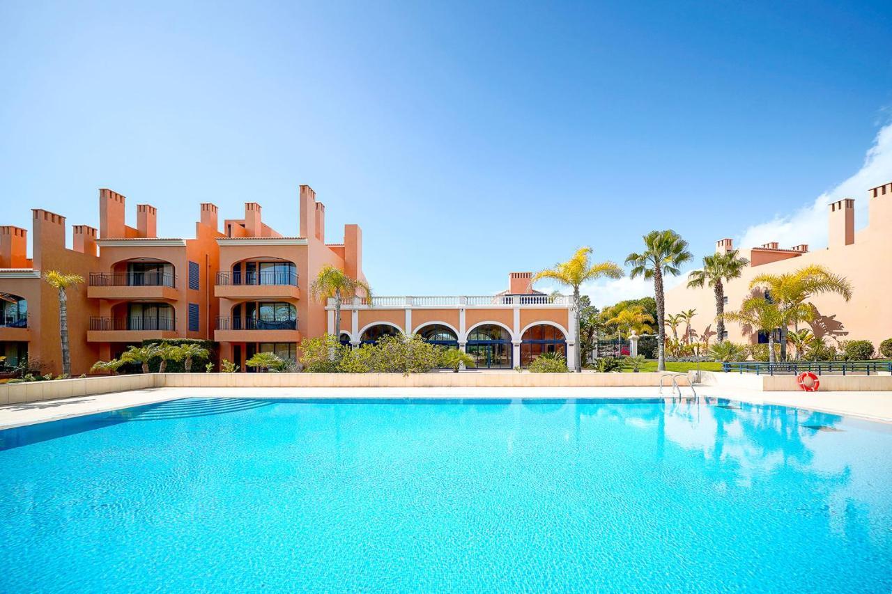 Al - Apartamento Vila Sol F5 T クアルテイラ エクステリア 写真
